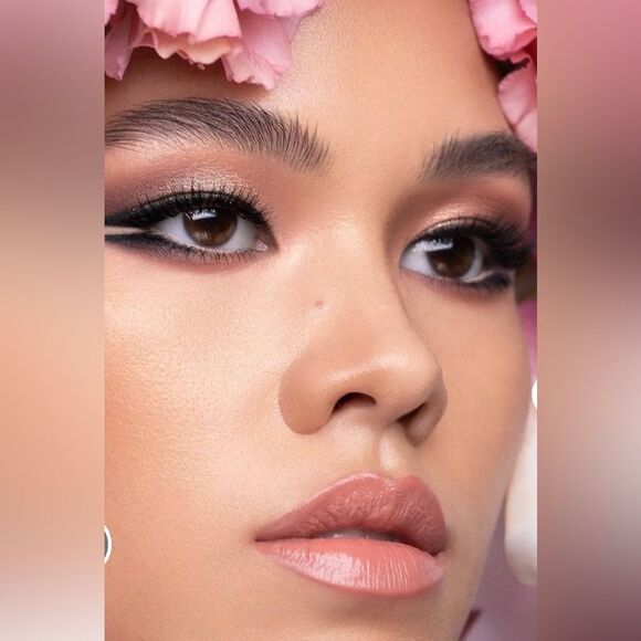 NWT- NATASHA DENONA I NEED A ROSE LIPSTICK
 HYDRATING LIP COLOR- SHADE: DAPHNE - Picture 3 of 12